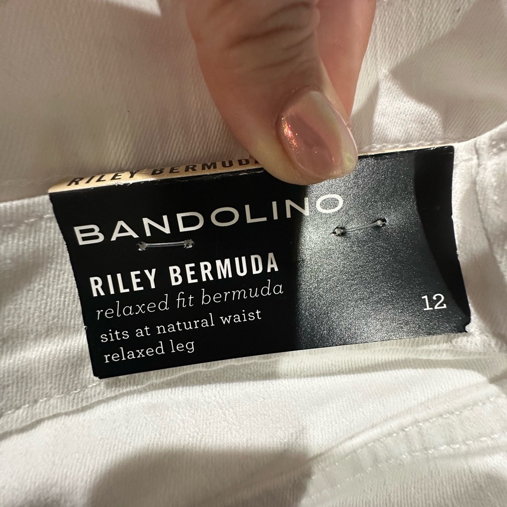Bandolino Riley Relaxed Bermuda Shorts Womens 12 Relaxed Fit Stretch New - Picture 9 of 9